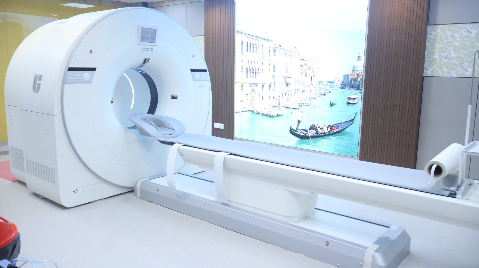 Digital PET CT Scanner Machine